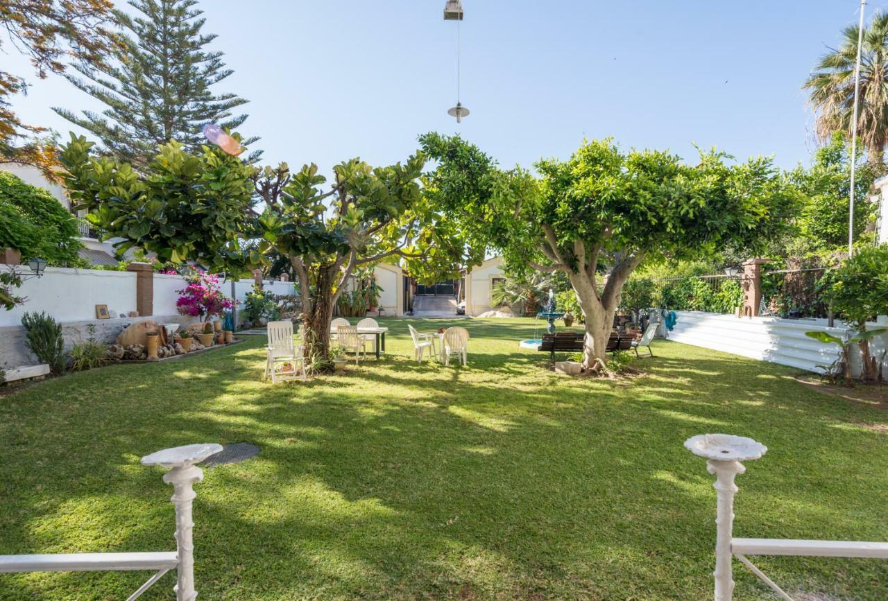 Villa Amalia Suites Málaga Exterior foto